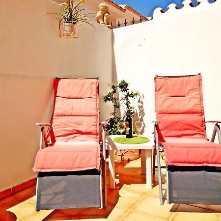 Charming House With Boho Terrace * Chayofa